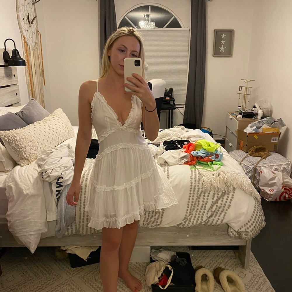 White Sz 4 Princess Polly Dress